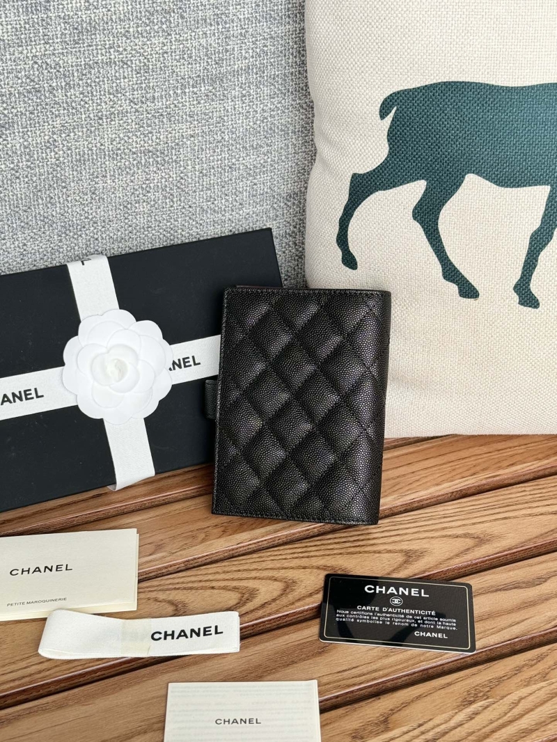 Ch**el wallet purse
